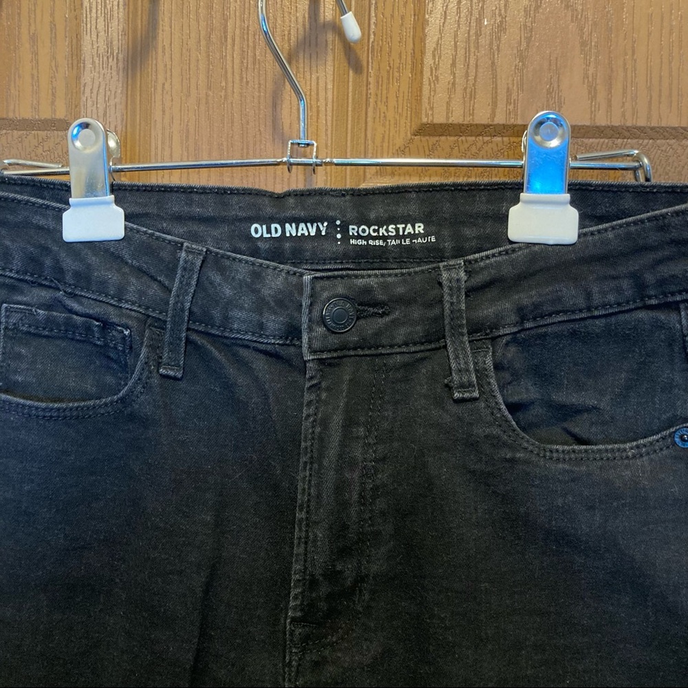 Old Navy Rockstar Built-In Sculpt High-Rise Skinny Jeans